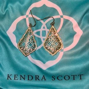 Kendra Scott